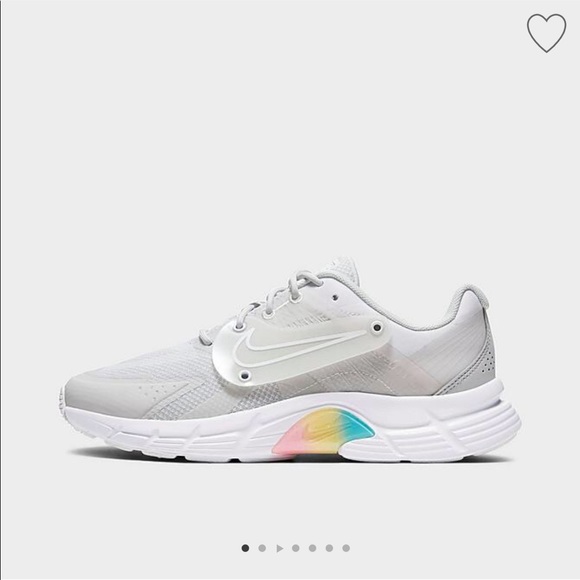 NWT Nike Women’s Alphina 5000 Shoes
